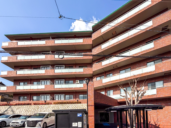 【アーバンスカイハイツ石山寺】外観 【アーバンスカイハイツ石山寺】外観