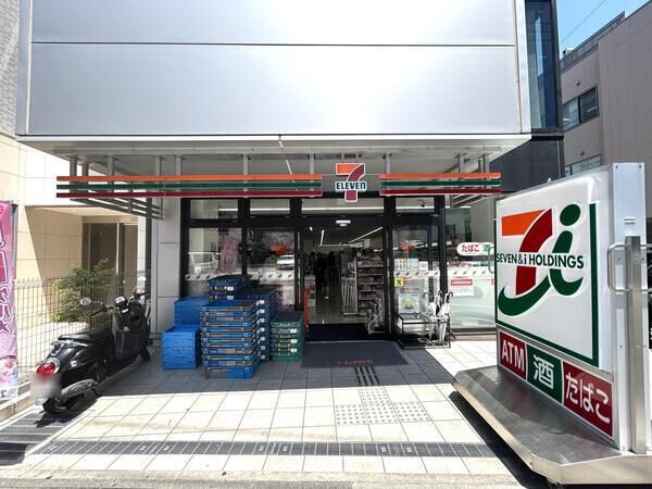 セブンイレブン大宮駅桜木1丁目店　約110m