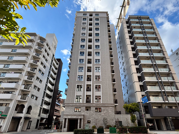 【ブランズ夕陽丘ザ・テラス】外観