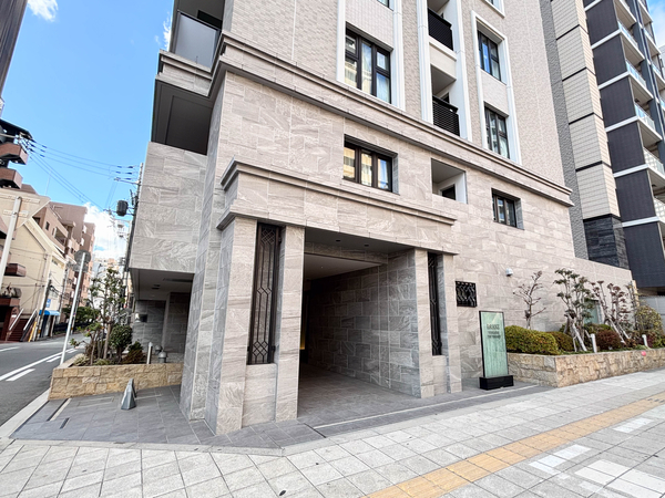 【ブランズ夕陽丘ザ・テラス】エントランス 【ブランズ夕陽丘ザ・テラス】エントランス