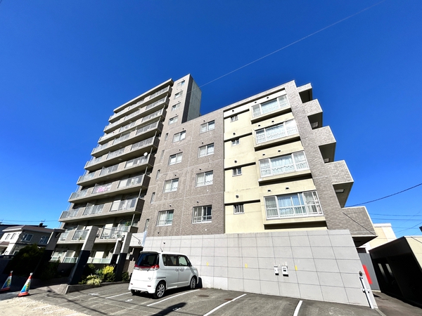 【ロピア西町3】外観 【ロピア西町3】外観