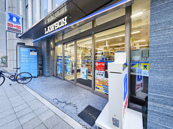 ローソン代々木三丁目店まで約48m(徒歩1分)