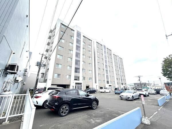 エクセルシオール新札幌スリーコート
