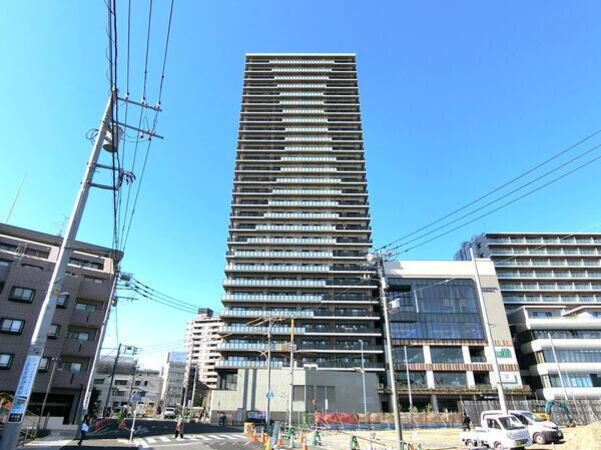 【ドレッセタワー新綱島】外観