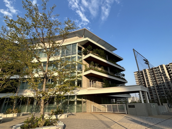 中央区立晴海西小学校・中央区立晴海西中学校まで約540m(徒歩7分)。 中央区立晴海西小学校・中央区立晴海西中学校まで約540m(徒歩7分)。