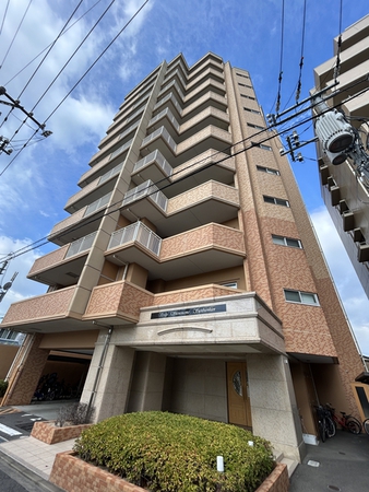 【ヴェルディ東雲参番館】外観写真