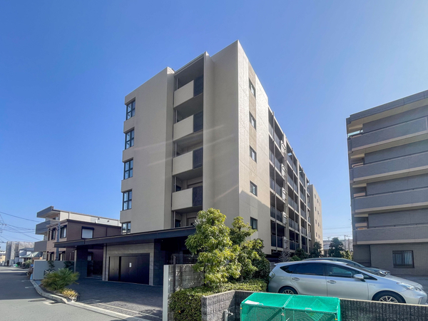 【レ・ジェイド甲東園】外観