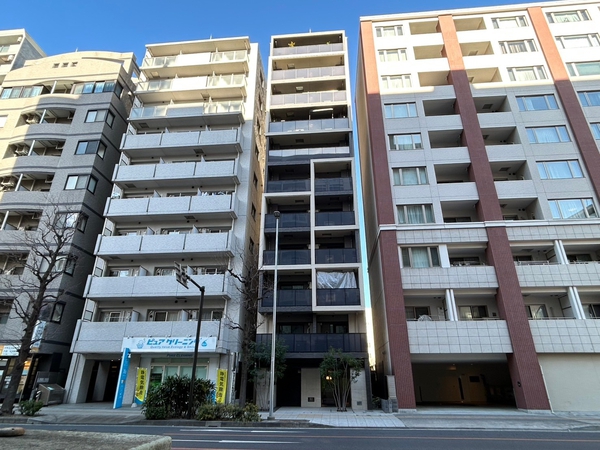 【ライオンズ横濱関内レジデンス】外観