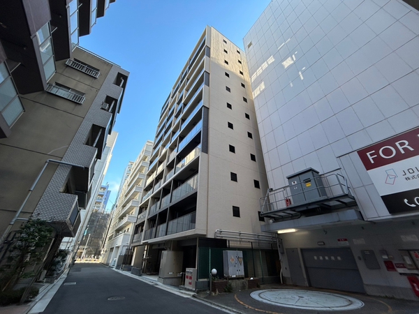 【ライオンズ横濱関内レジデンス】外観