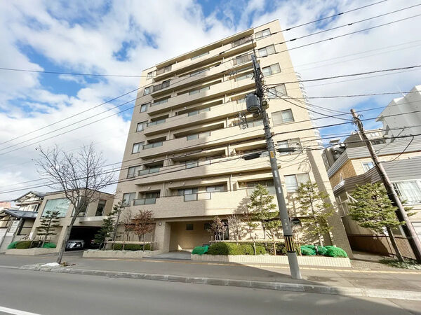 【ヴィルヌーブ円山公園】外観