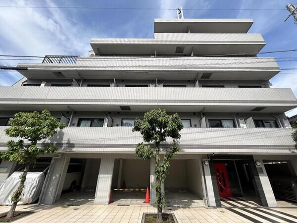 【ヴィータローザ新江古田】外観1