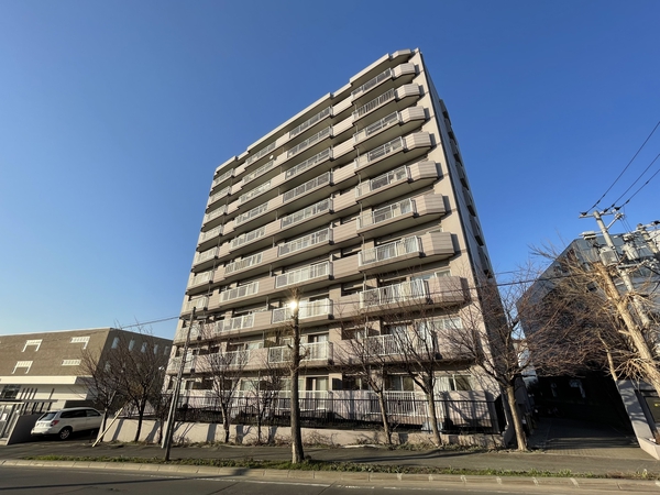 ロピアパークサイド大谷地