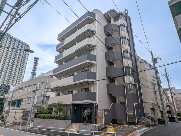 【ヴォーガコルテ市ヶ谷】外観