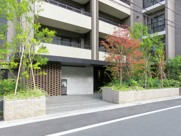 【ザ・パークハウス武蔵野レジデンス】エントランス 【ザ・パークハウス武蔵野レジデンス】エントランス