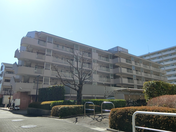 【けやき通り北七番館】外観