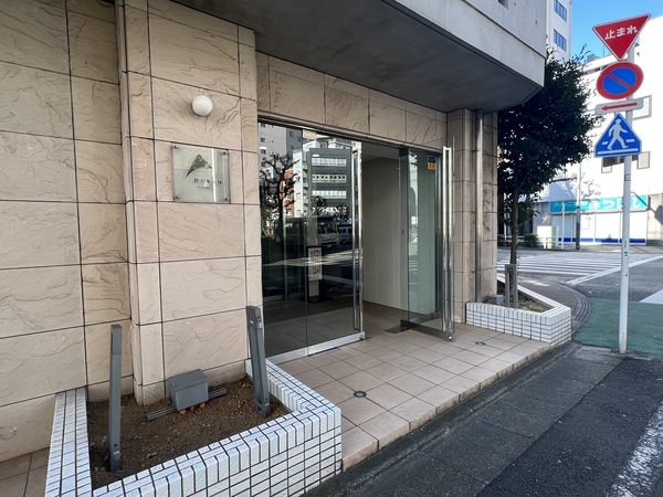 【アデッソ大森】エントランス 【アデッソ大森】エントランス