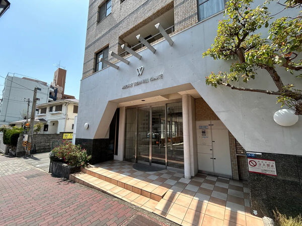 【ワコーレアーバンヒル山手】エントランス 【ワコーレアーバンヒル山手】エントランス