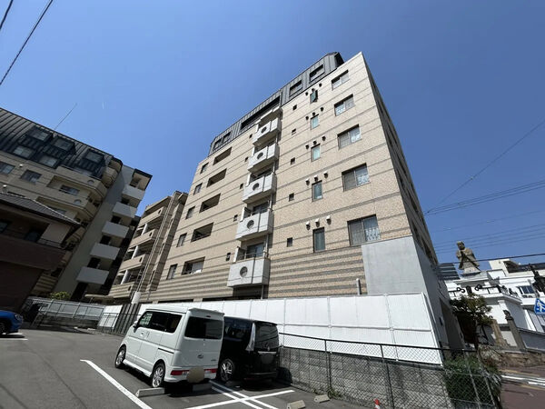 【ワコーレアーバンヒル山手】外観