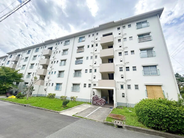 【箕面粟生第2住宅】外観