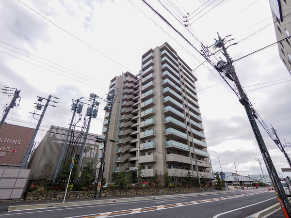 【グランドメゾン安城】外観