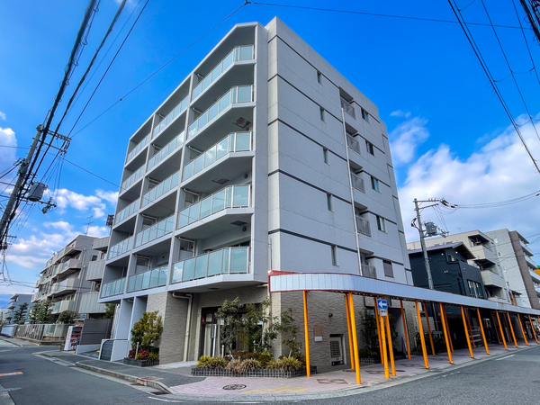 【ジェイグラン甲子園口レジデンス】外観