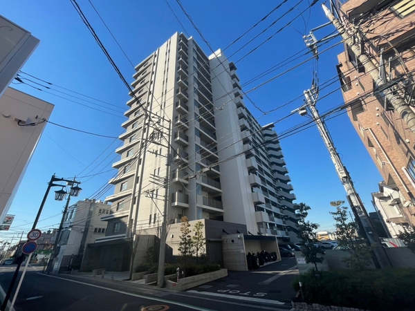 【リストレジデンス越谷大袋】外観