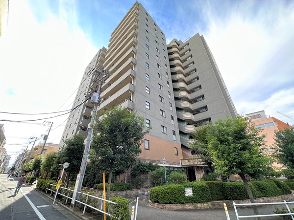 【ダイアパレスエスタヴォール大山】外観