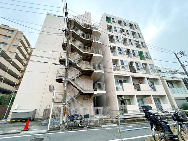 【カクエイ・ハイホーム】外観