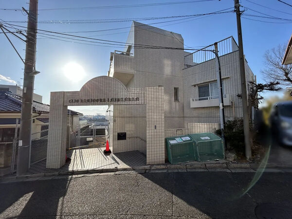 【クリオ上大岡Ⅱ弐番館】外観