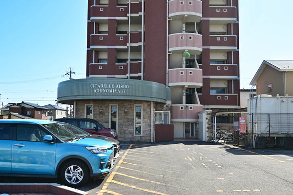 【シャトレ愛松一宮9】エントランス 【シャトレ愛松一宮9】エントランス