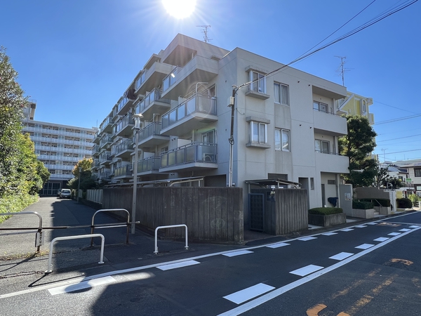 綾瀬ガーデンハウス