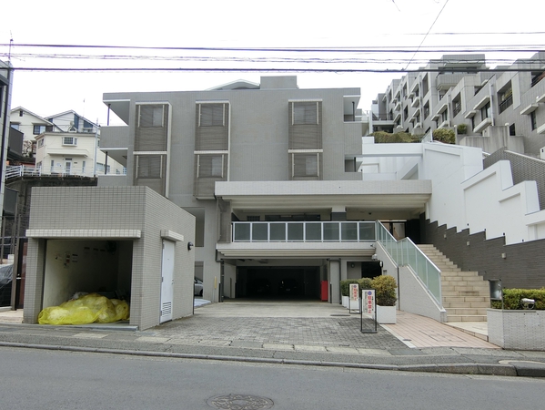 【ステラガーデン南生田】外観