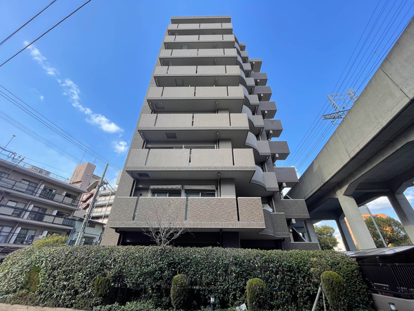 【エクシア岸里玉出ステーションフロント】外観