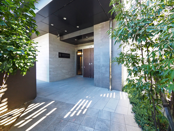 【シティライフ豊橋デュアルコートウエスト】エントランス