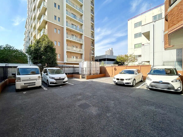 【レインボー東高蔵】駐車場 【レインボー東高蔵】駐車場