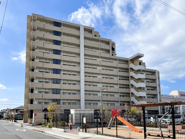 【アルファスマート西二見駅】外観