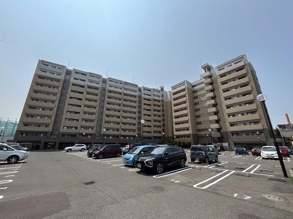 【クリーンリバーフィネス手稲オーブ】外観