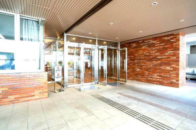 エントランス エントランス