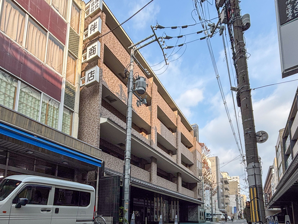 【リーガル京都四条烏丸2】外観