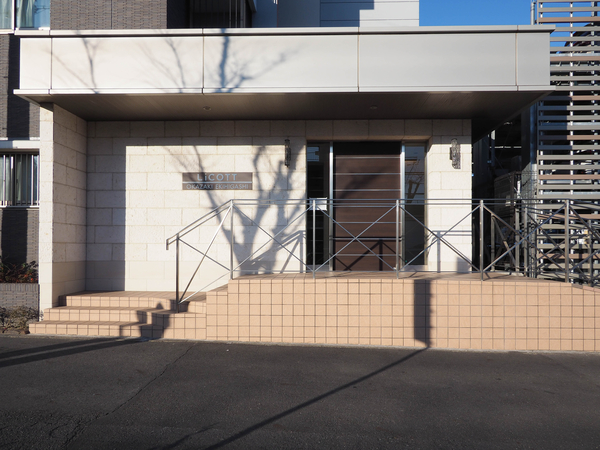 【リコット岡崎駅東】エントランス