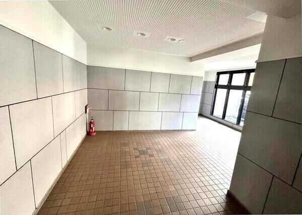 【エクレール東比恵】エントランス1