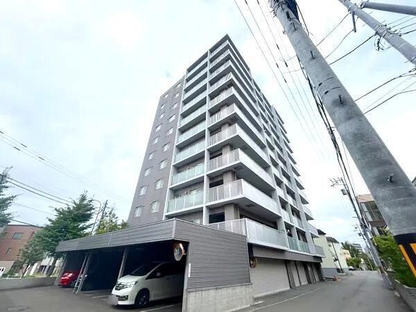 【エクセルシオール発寒南壱番館】外観