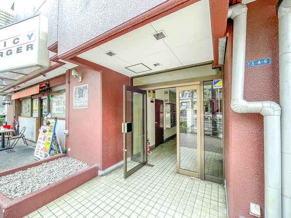 【日興パレス羽田】エントランス