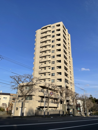 ラピス神宮外苑グランヒルタワー