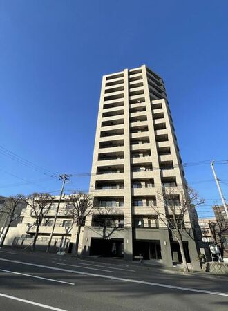 ラピス神宮外苑グランヒルタワー