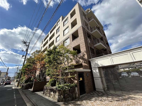 グランドメゾン東高須