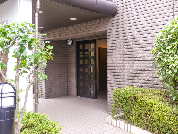 【フェイム新宿柏木町】エントランス 【フェイム新宿柏木町】エントランス