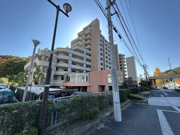 【ダイアパレスアプティ八乙女中央】外観