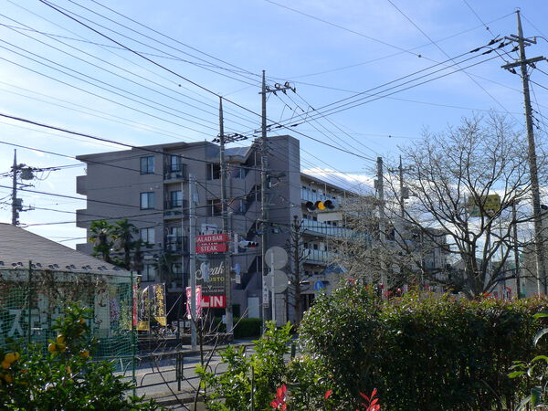 ライオンズヴィアーレ一橋学園