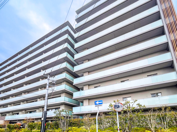 【ライオンズ伊丹グランテラス】外観